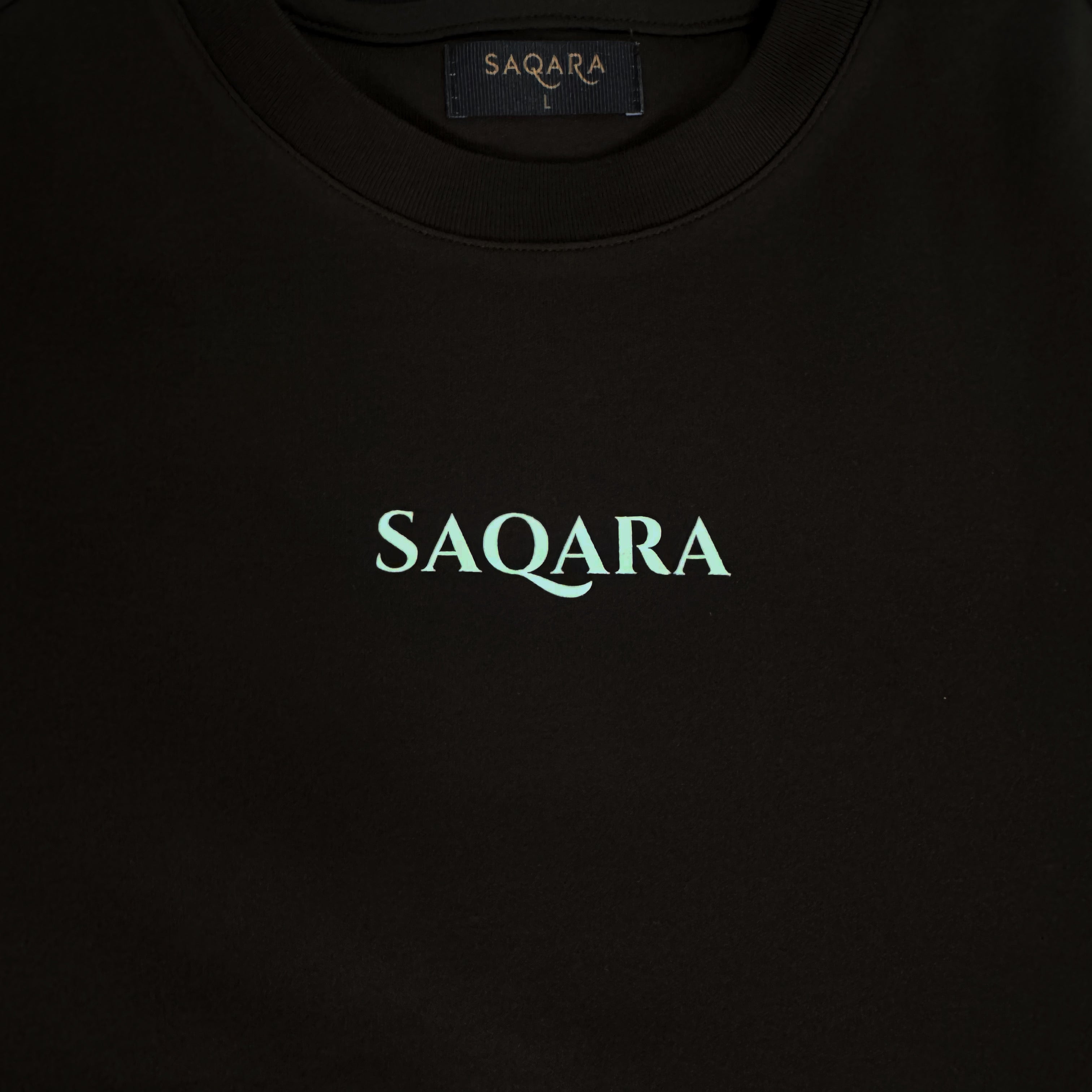 CAMISETA ESENCIAL SAQARA - CHOCOLATE